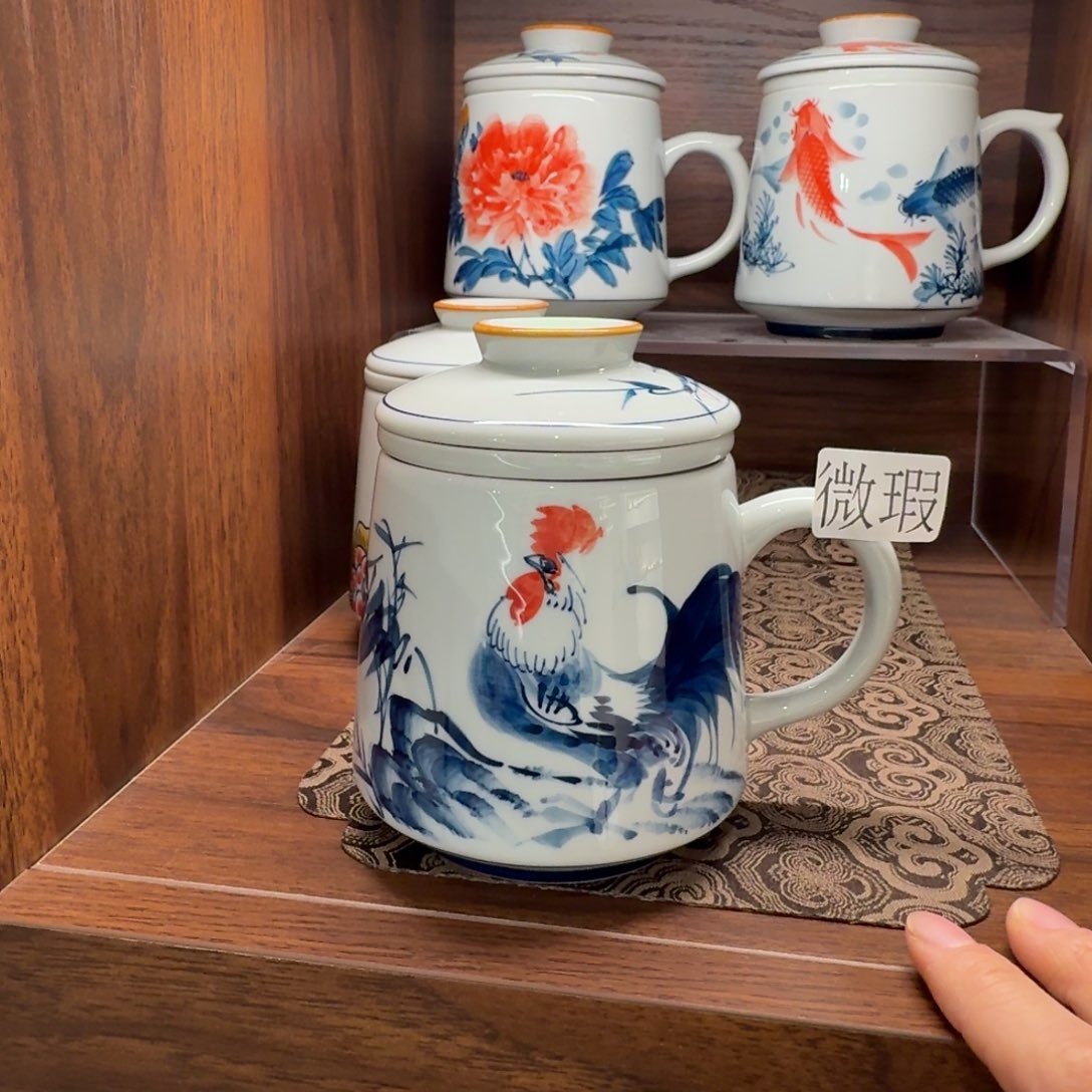 釉下手绘茶具微瑕