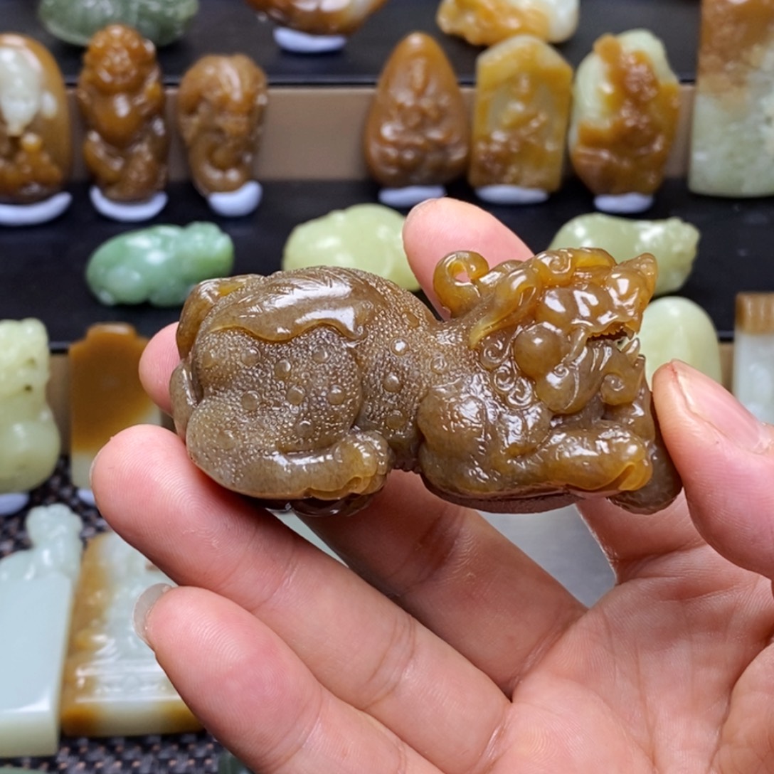 满***，和田玉未镶嵌吊坠(不含链)