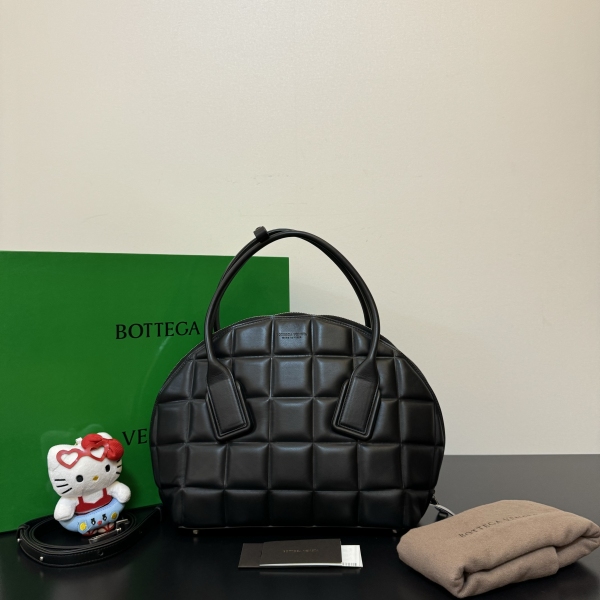 包包/葆蝶家/95新/250131QR0009