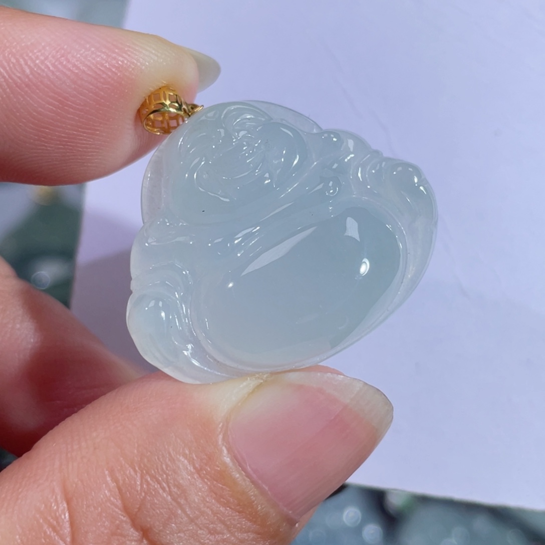 翡翠18K金镶嵌颈饰佛公