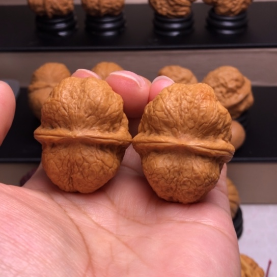 文玩核桃把件方尊35