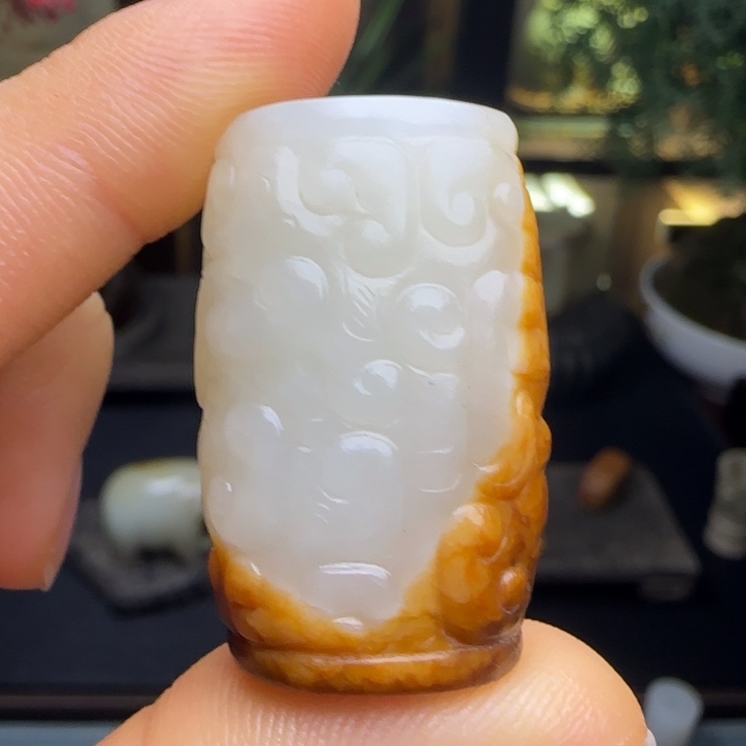 和田玉（糖玉）颈饰未镶嵌