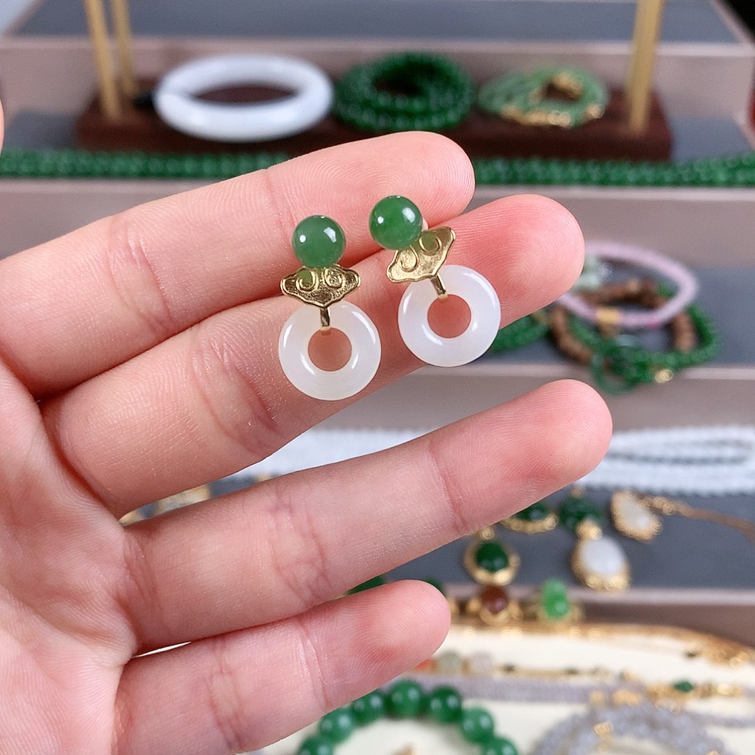 未镶嵌手链和田玉