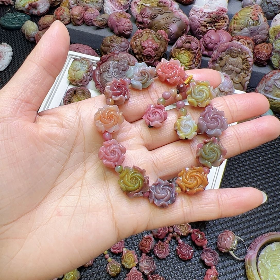 自***风玛瑙/玉髓未镶嵌定制