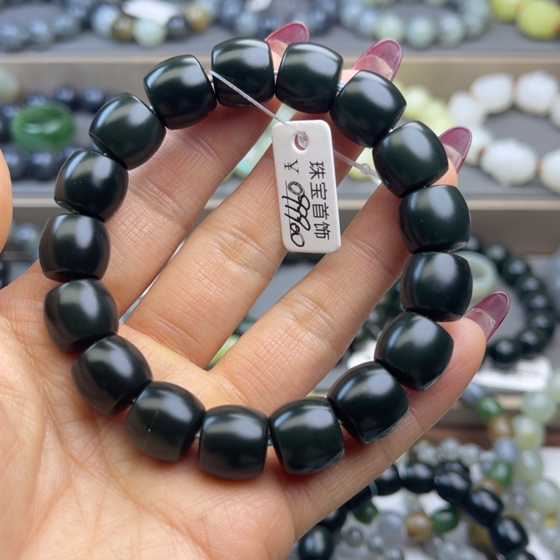 和田玉手链未镶嵌