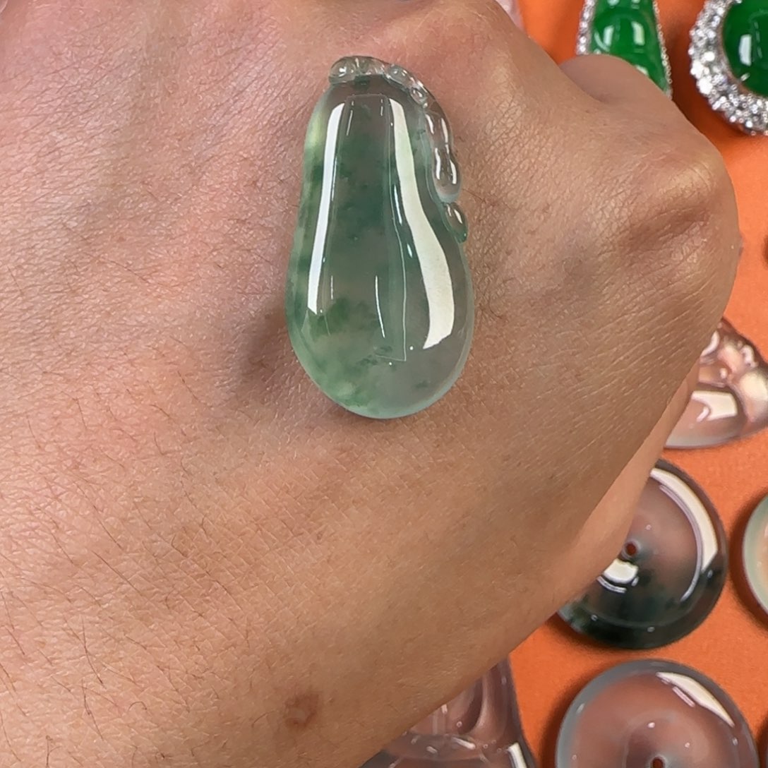 定制翡翠未镶嵌天然