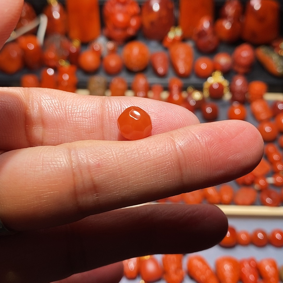 雁***寒南红玛瑙未镶嵌无相珠9