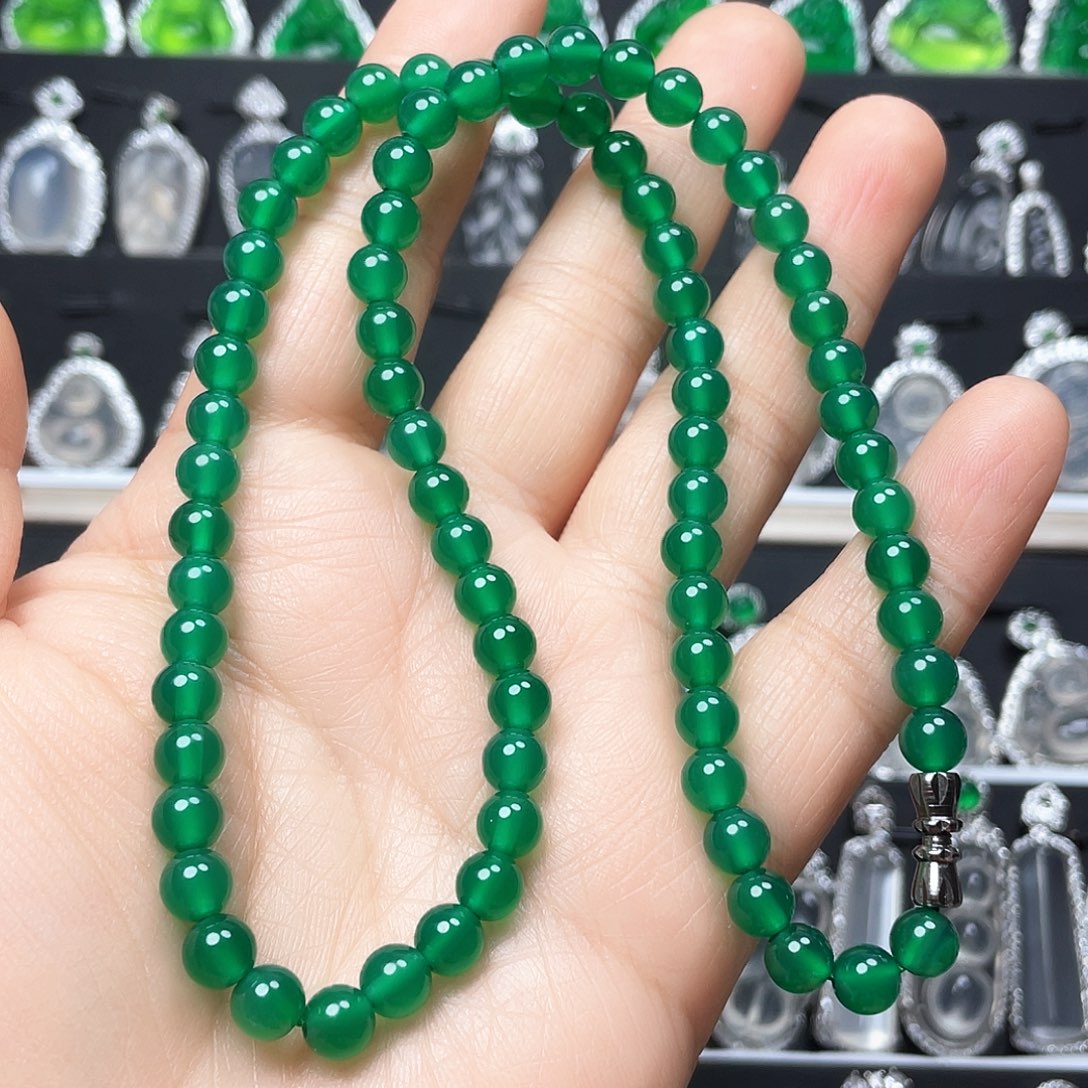 玛瑙/玉髓颈饰未镶嵌6mm