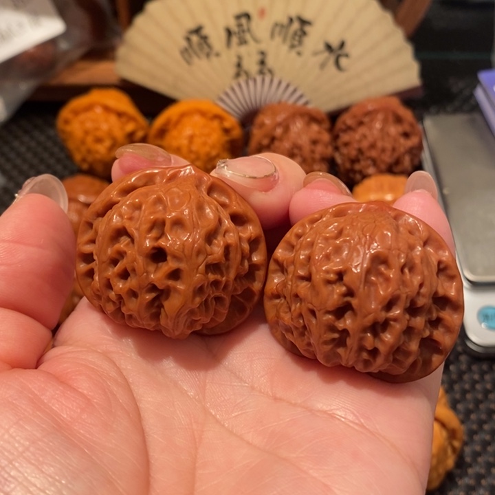 文玩核桃吊坠37宫灯712