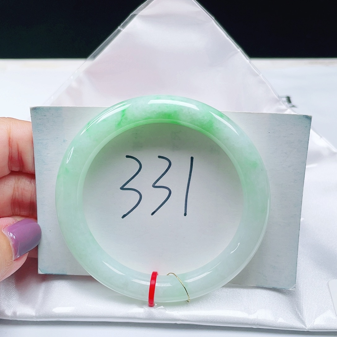 翡翠未镶嵌手镯（圆镯）缅甸翡翠52+