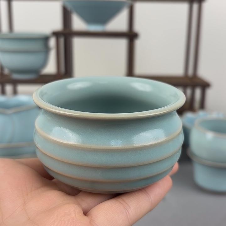 微瑕汝窑仿古釉弦纹杯