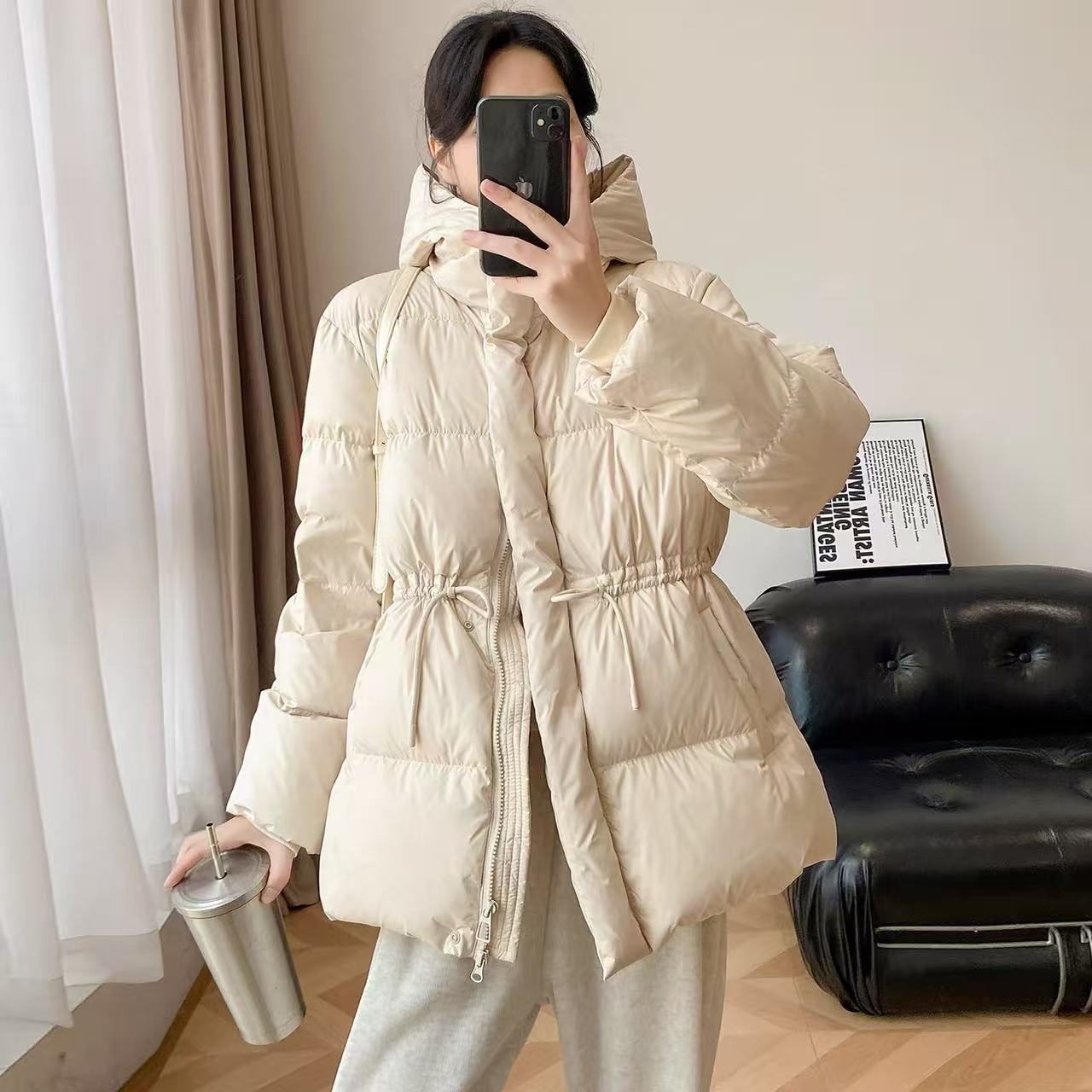 2025冬季新款女修身显瘦连帽中长款收腰保暖外套
