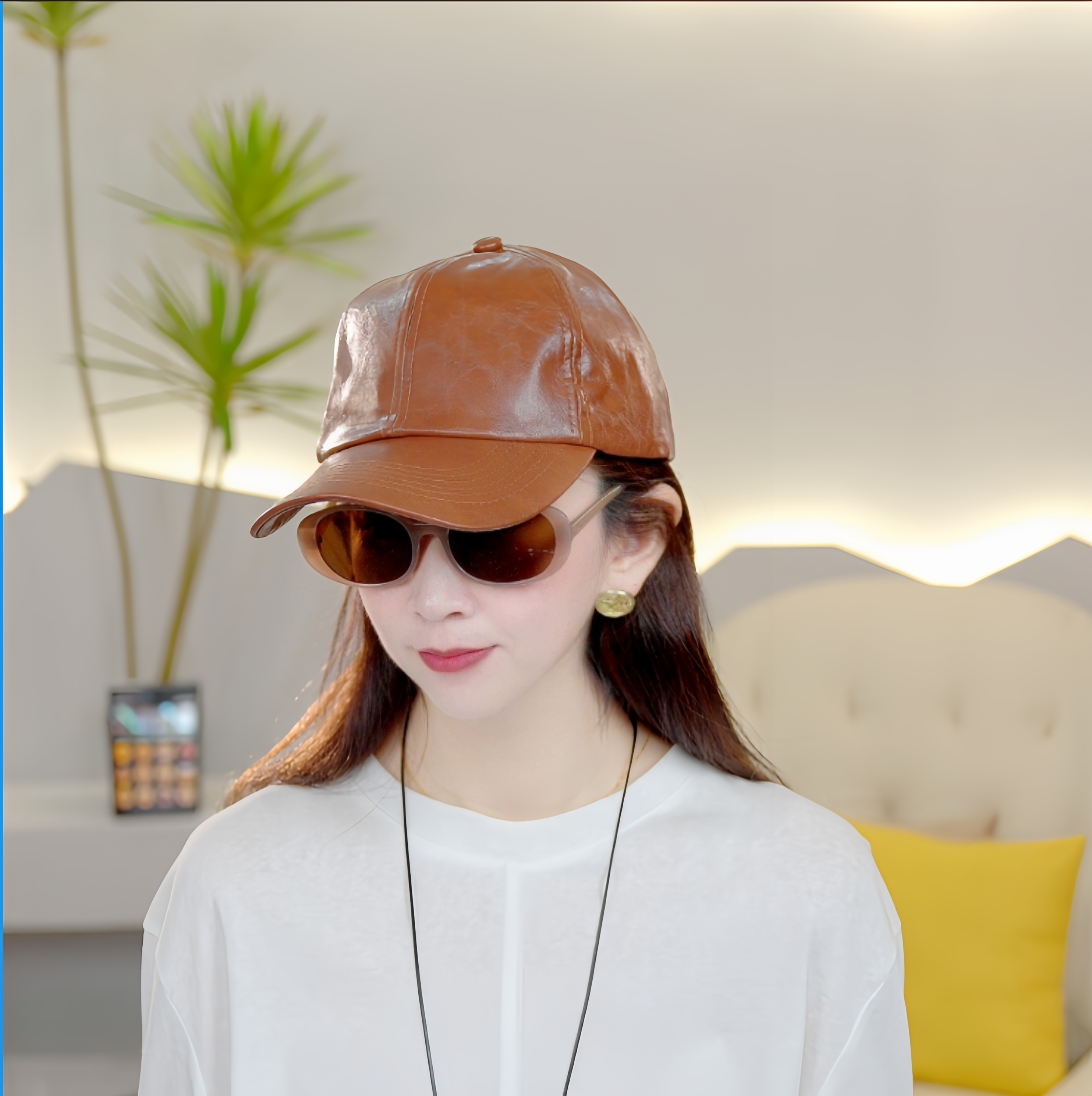 韩版春秋pu皮质纯色休闲棒球帽复古百搭光板弯檐鸭舌帽子女遮阳帽