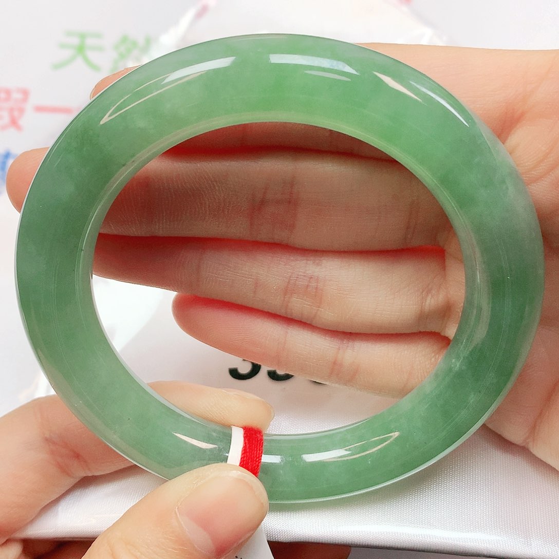 未镶嵌手镯翡翠翡翠手镯57圆