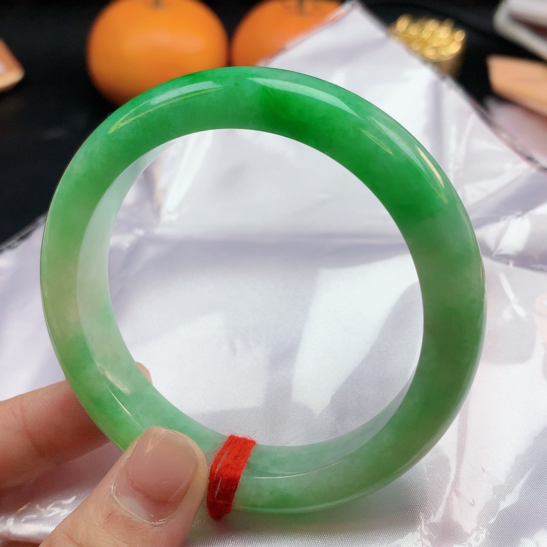 翡翠手镯未镶嵌58圈2422