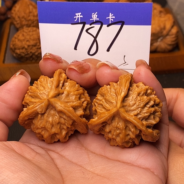 桃核吊坠三棱39有修s