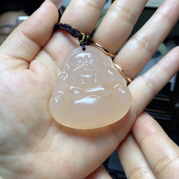 和田玉未镶嵌颈饰青海料藕粉佛公