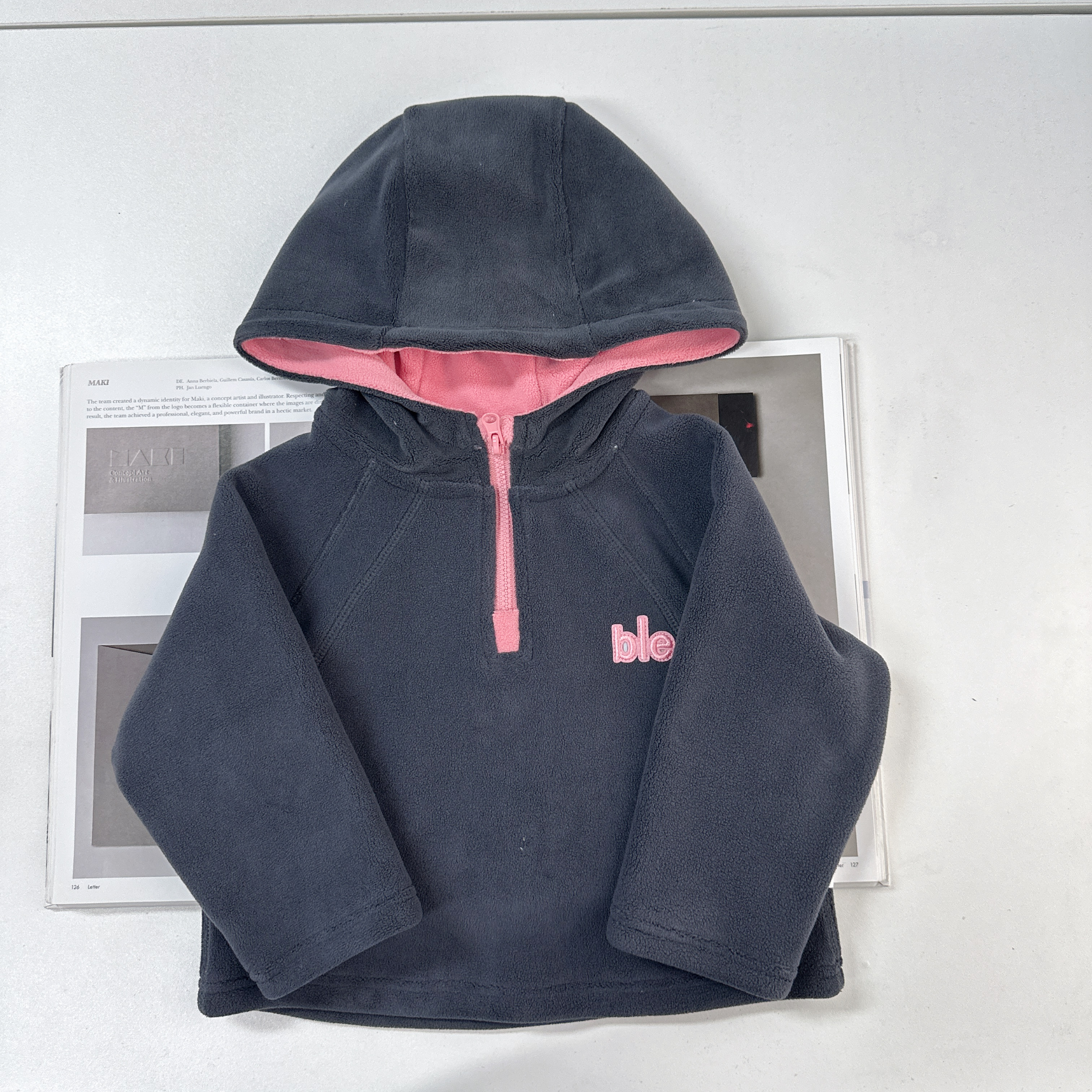 【柏莉绒上衣 小乐妈咪】婴儿童上衣服长袖宝宝秋装带帽休闲外套i30