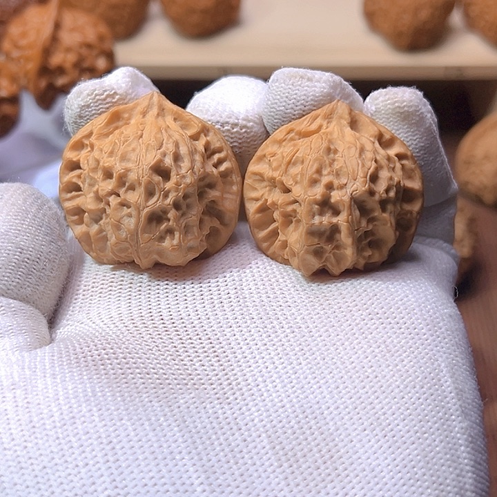 文玩核桃吊坠太行天师印