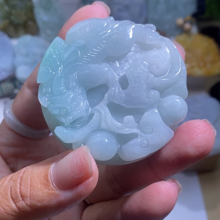 【闪购商品】翡翠挂件未镶嵌岁****）貔貅