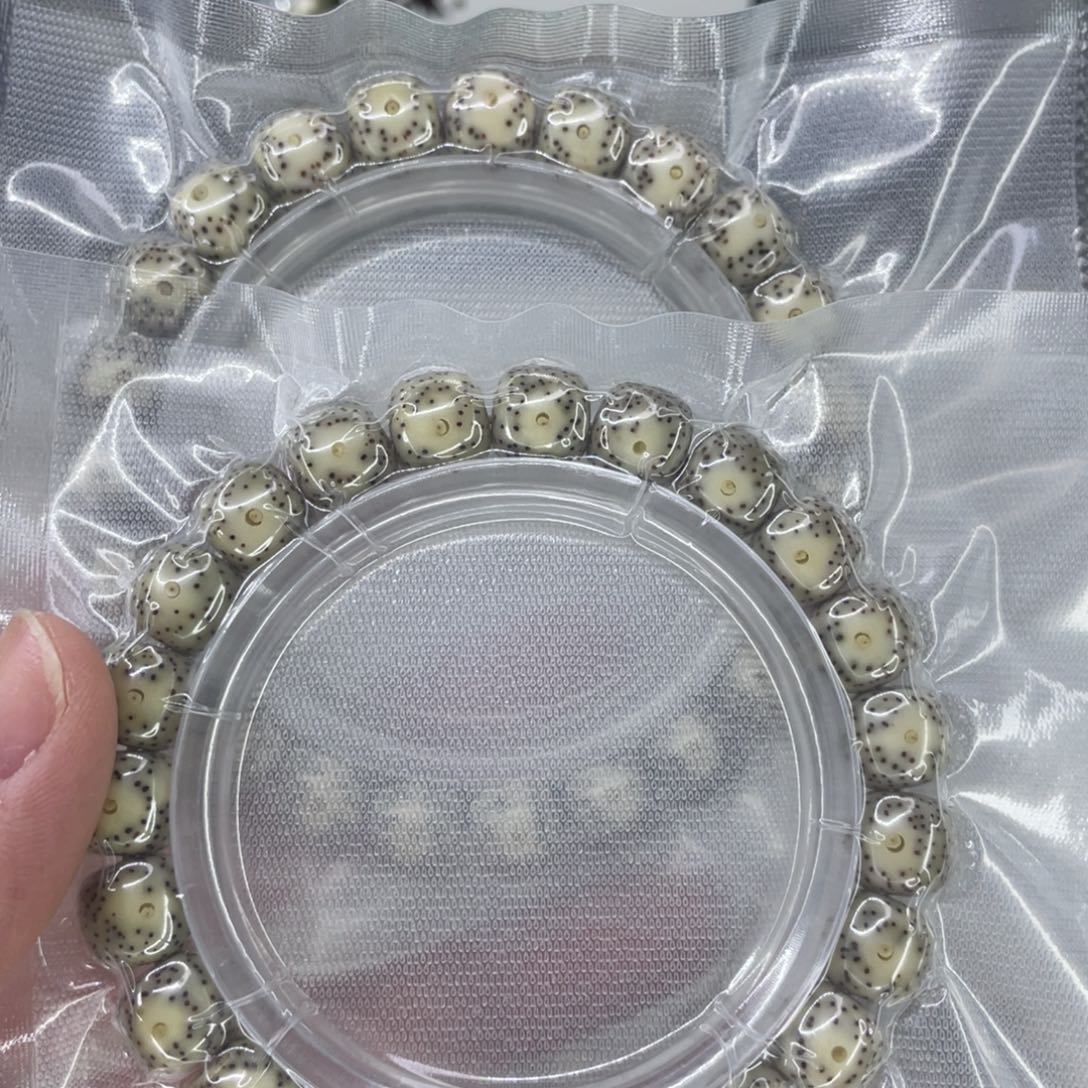 吊坠星月菩提G大眼睛