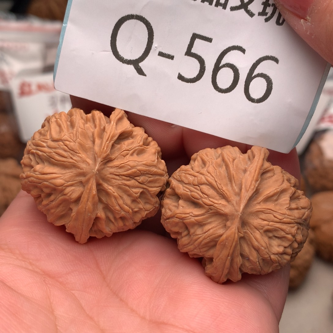 文玩核桃把件35苹果园………