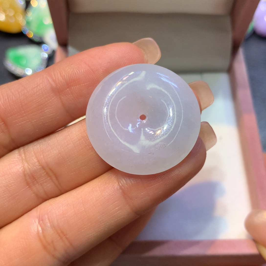翡翠未镶嵌颈饰翡翠吊坠