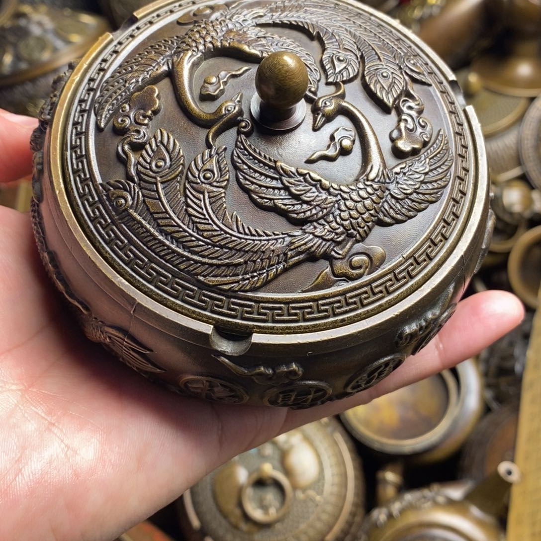 精美铜器做工精良