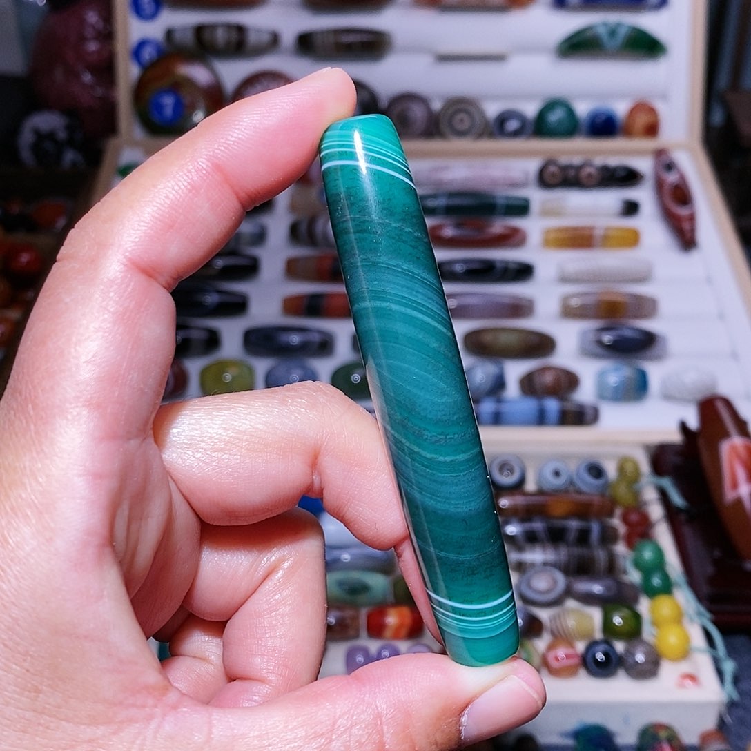 玛瑙吊坠未镶嵌…