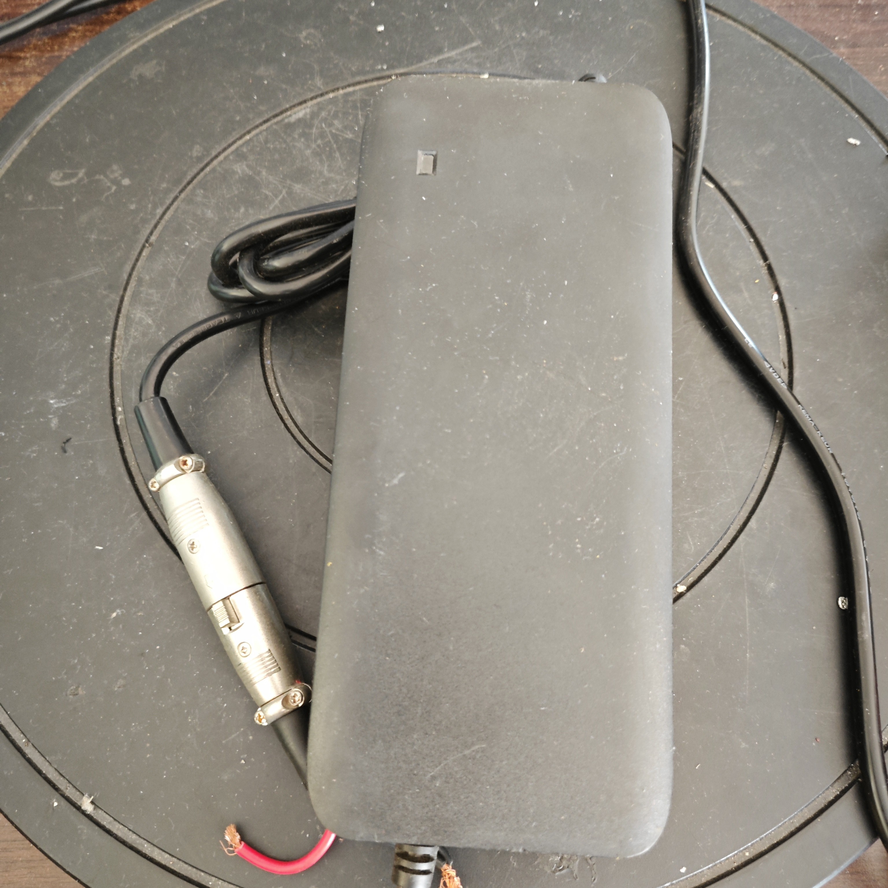 54.6V-5a大功率锂电池充电器