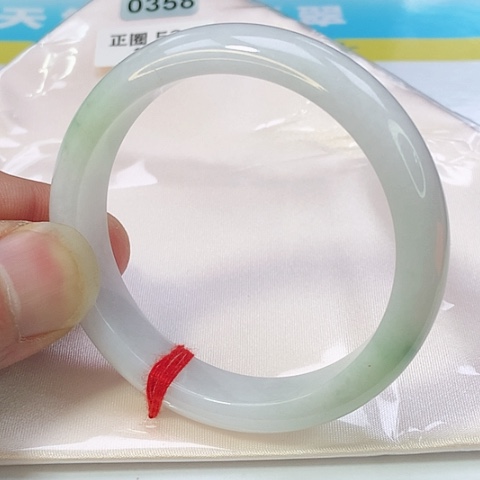 翡翠手镯未镶嵌0358号