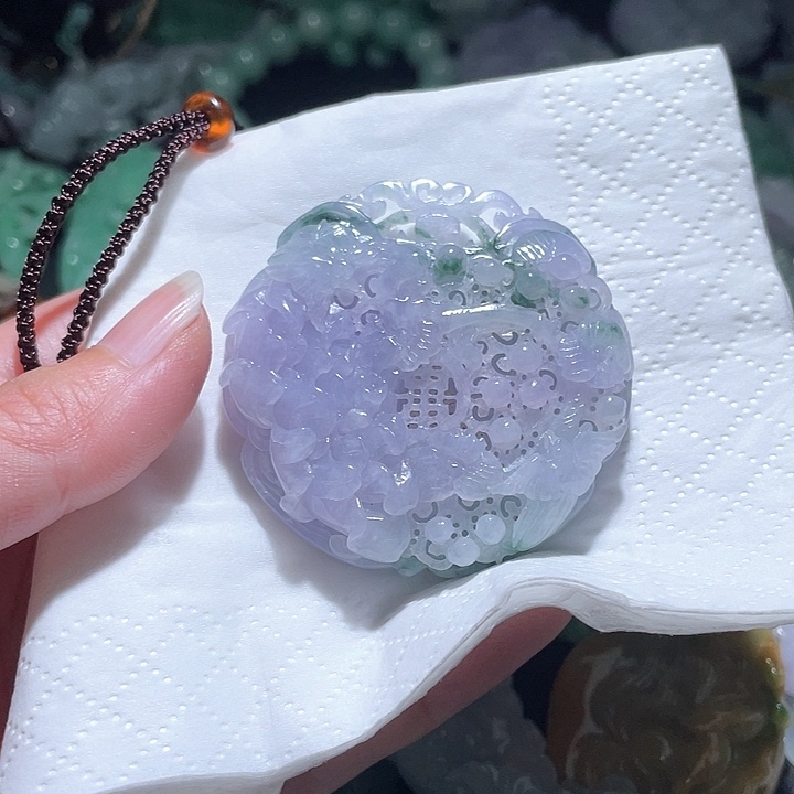 颈饰未镶嵌翡翠天