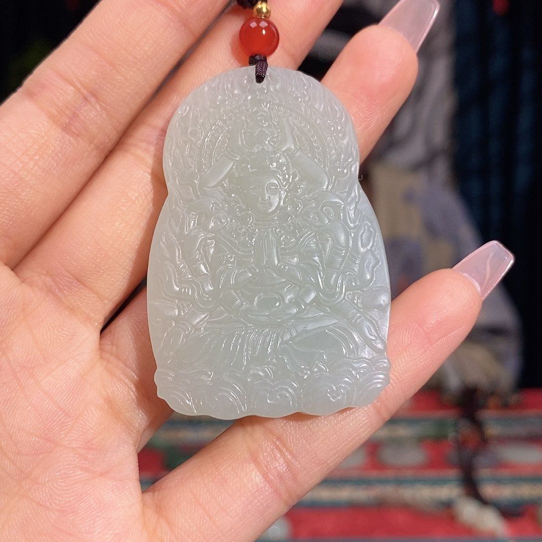 和田玉颈饰未镶嵌