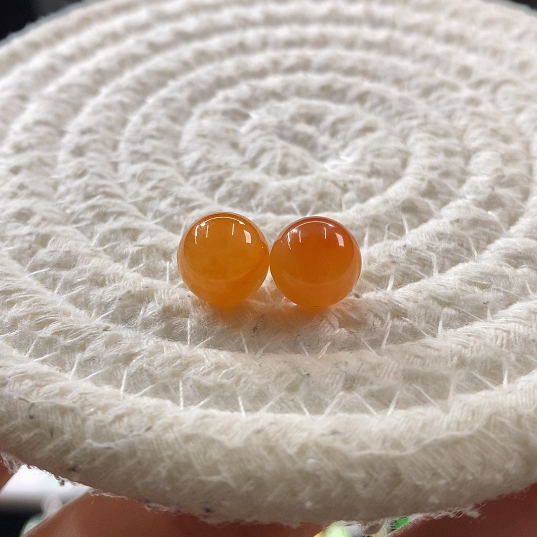 散珠翡翠橙黄单颗价