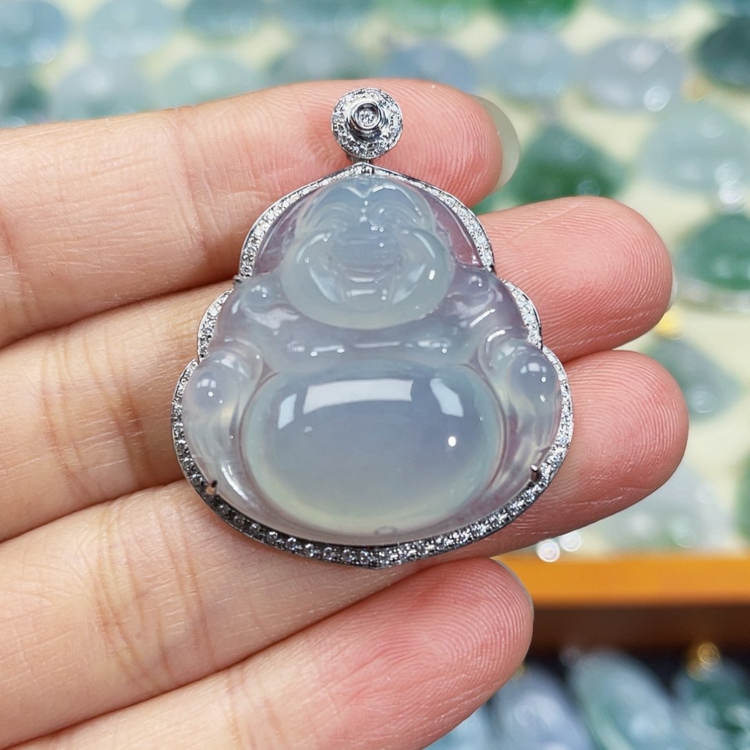 翡翠颈饰18K金镶嵌吊坠