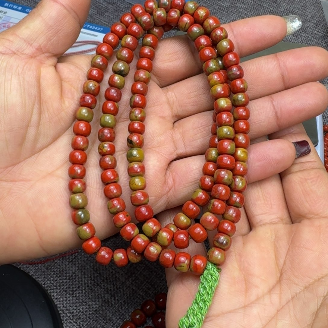 小***舞南红玛瑙未镶嵌手链