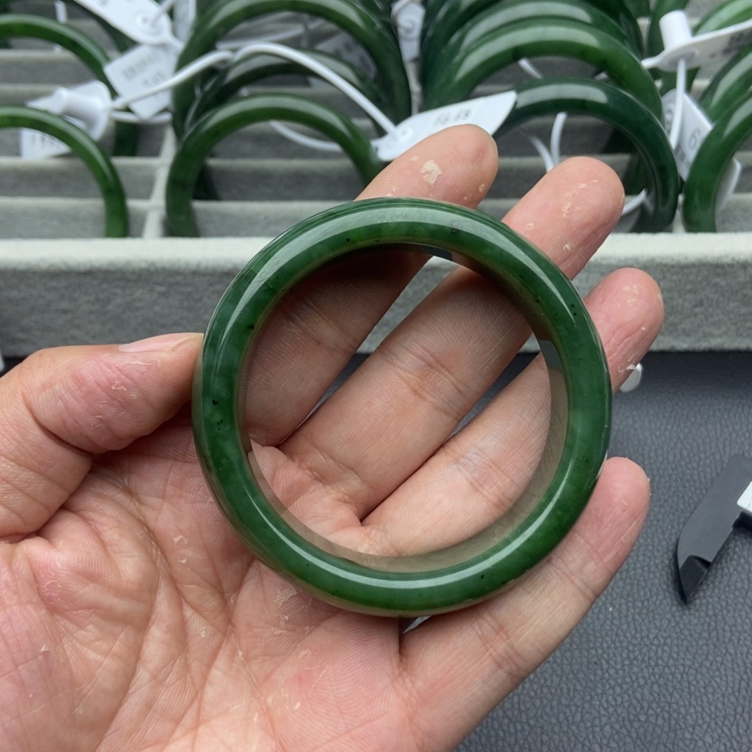 和田玉（碧玉）未镶嵌手镯39-55.3