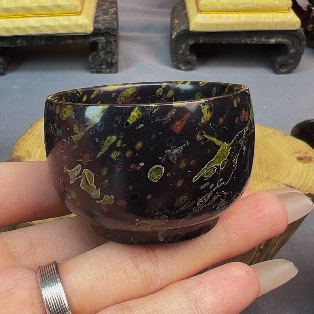 梅花玉主人杯茶文化