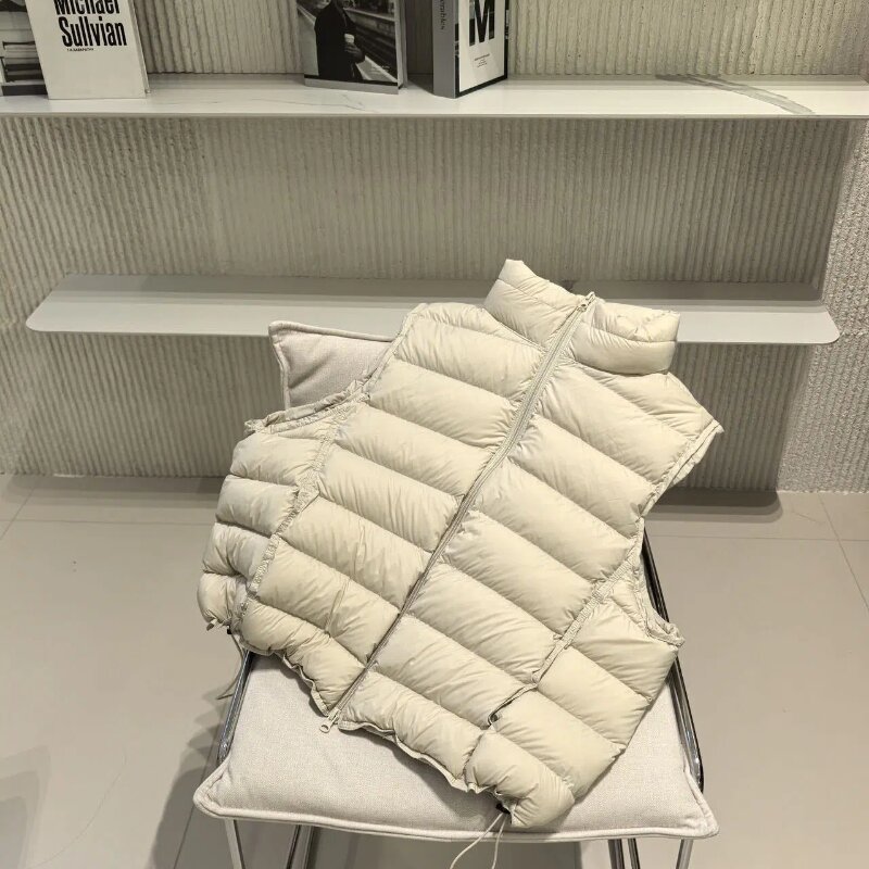 90白鸭绒立领排骨羽绒服马甲女2025新款超好看短款小个子背心外套