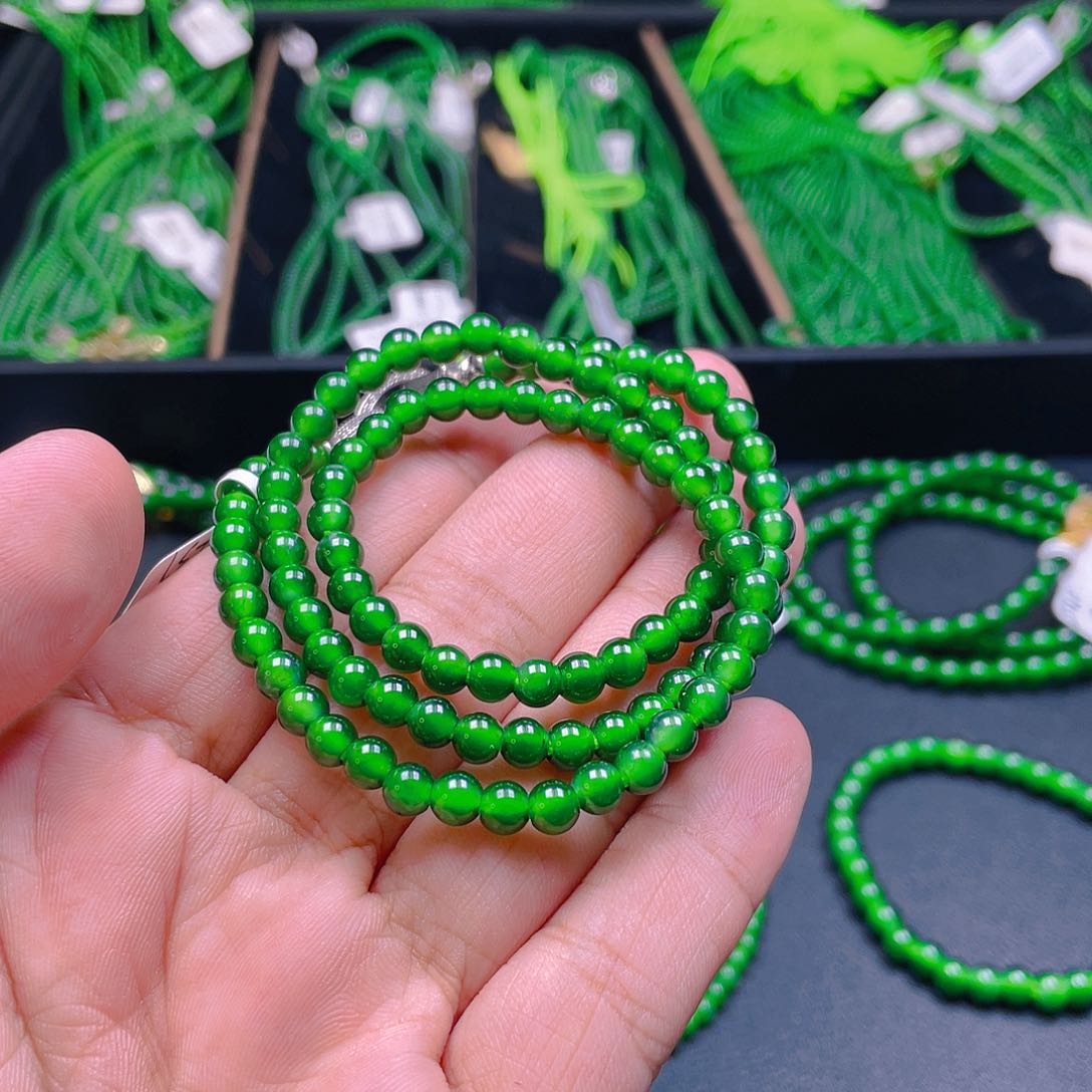 翡翠未镶嵌颈饰888888888888