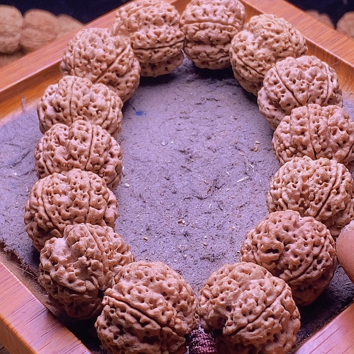 手串金刚菩提西****司古龙梅花