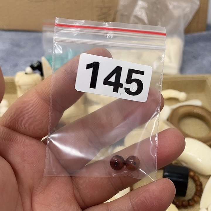 微***笑天然猛犸牙雕刻品