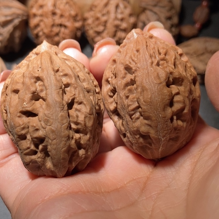 把件文玩核桃东北楸子小雪207