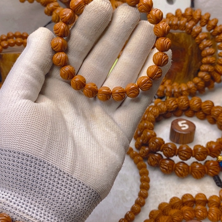 桃核吊坠李*精品玉龙脊单圈