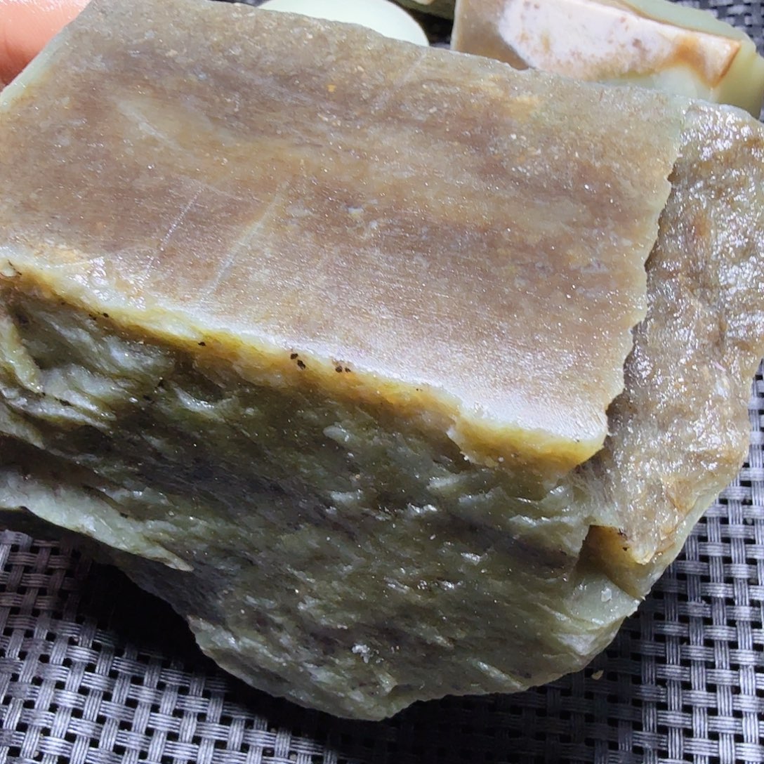 和田玉（糖玉）未镶嵌珠宝半成品