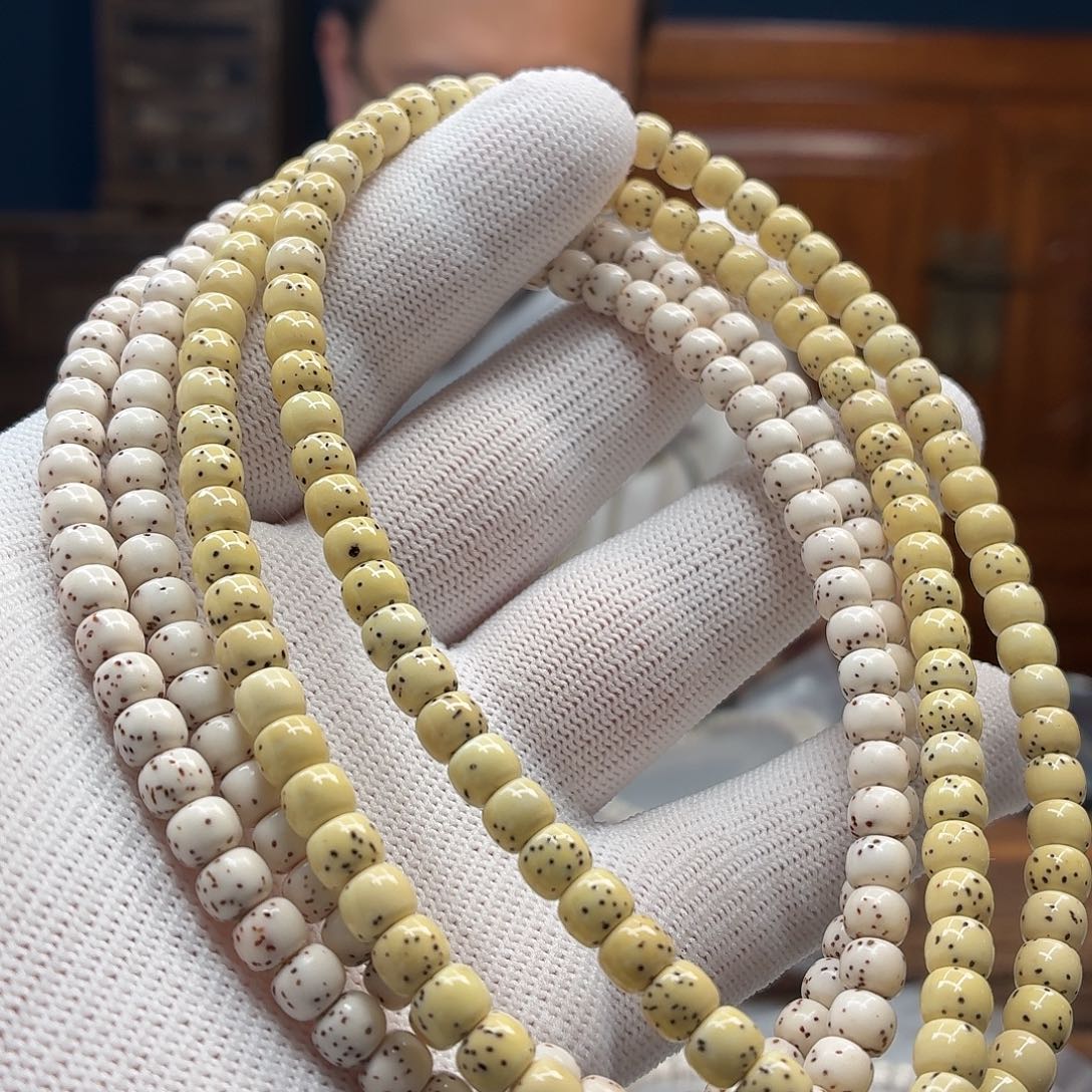 吊坠星月菩提64老型脖挂 34号