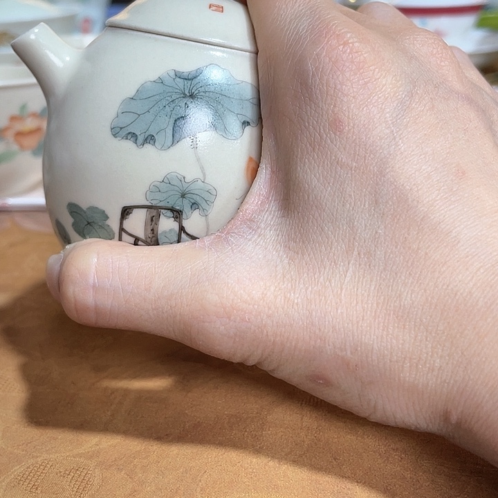 【闪购商品】林*意荷花龙蛋壶哈哈哈哈