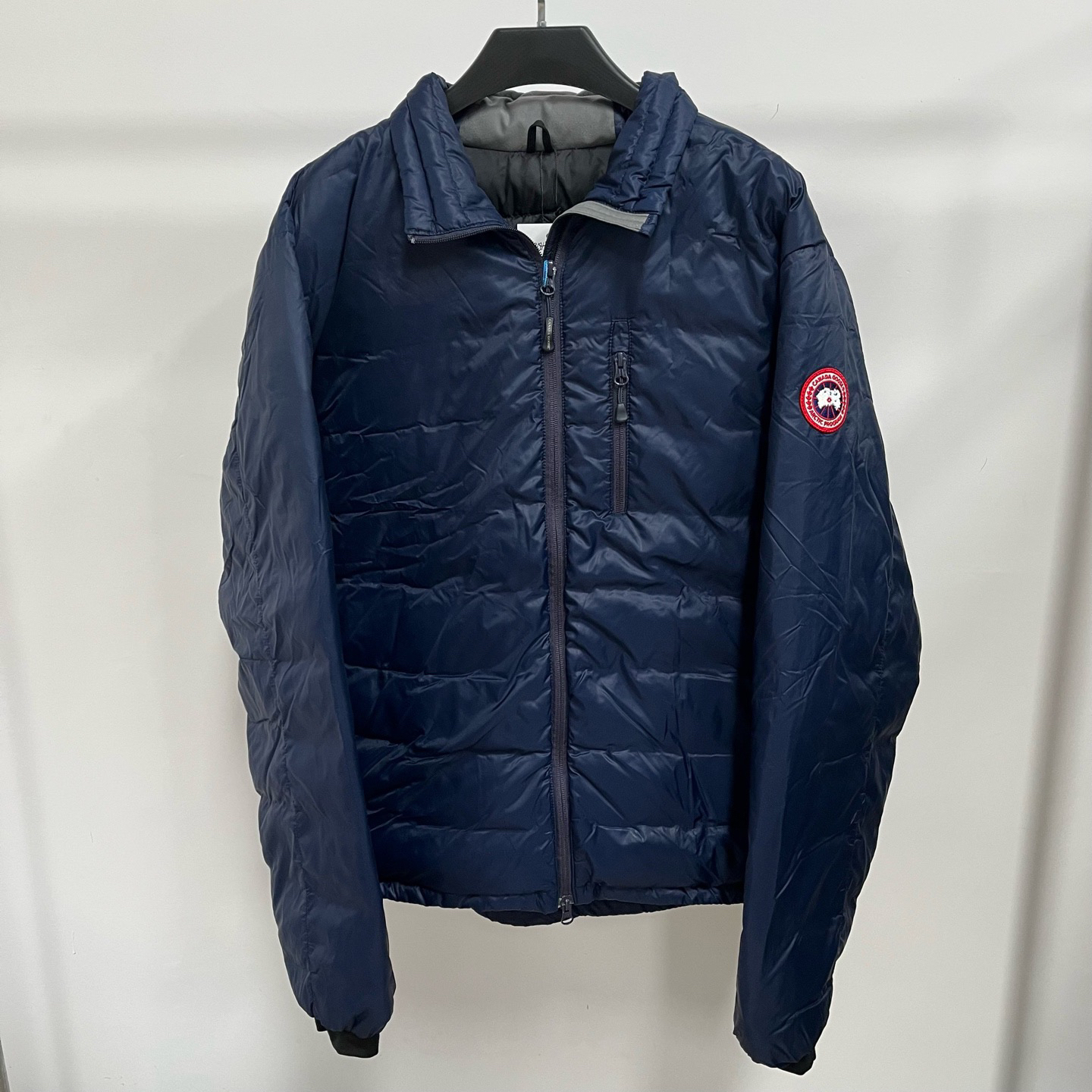 未使用 CANADA GOOSE 黑蓝色Lodge系列羽绒服/XL码/259184