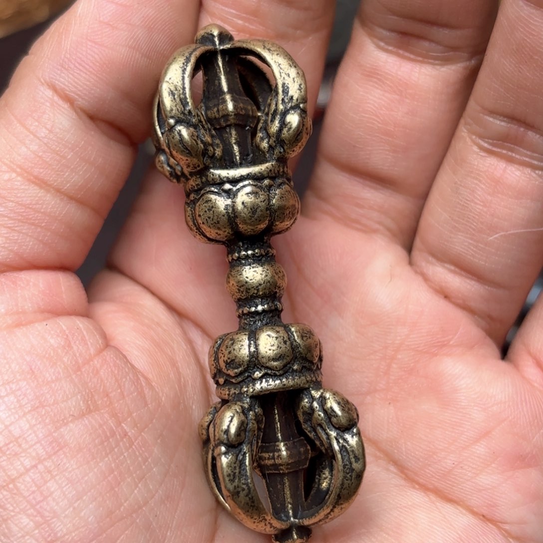 铜星月菩提吊坠项链