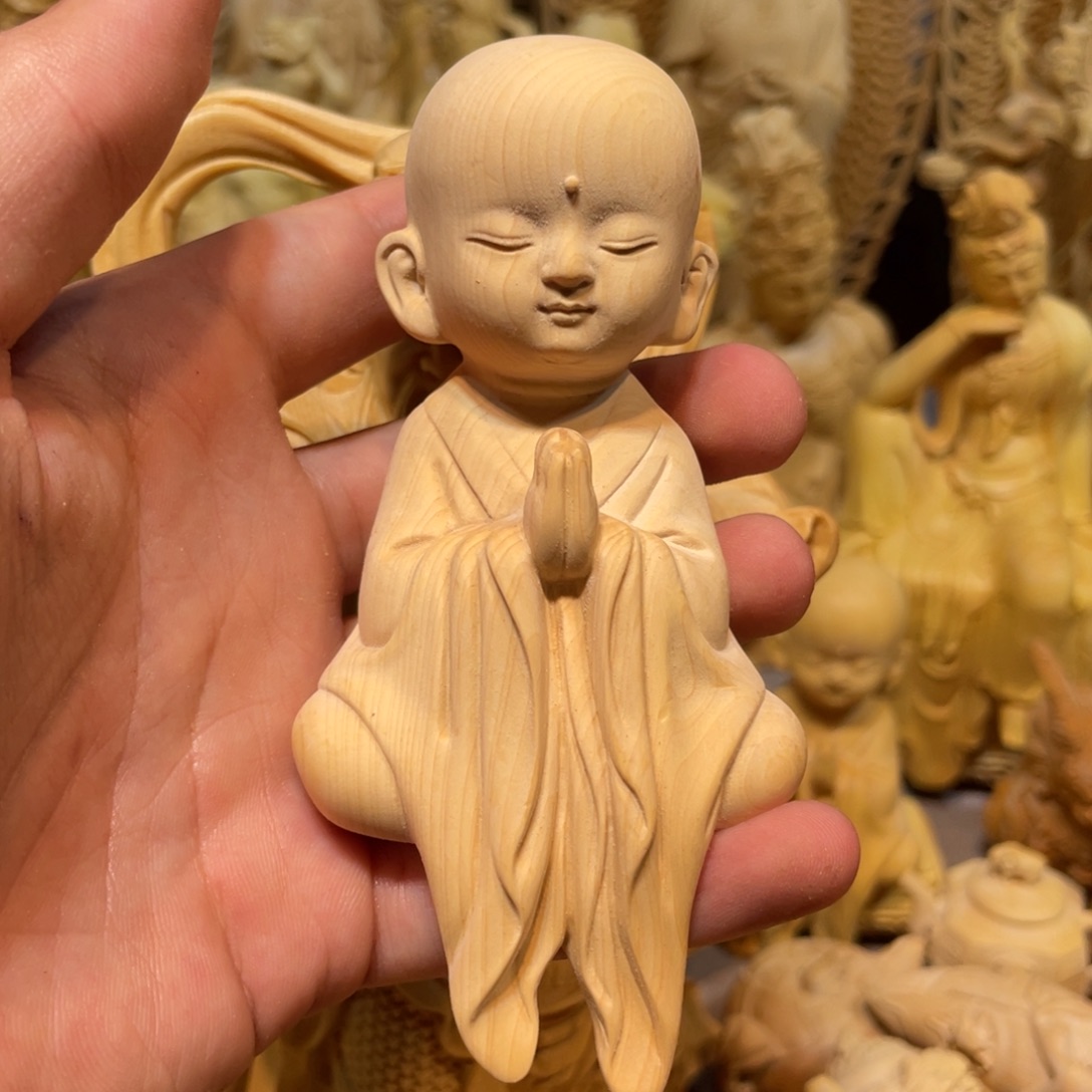 黄杨木小瑕疵坐和尚